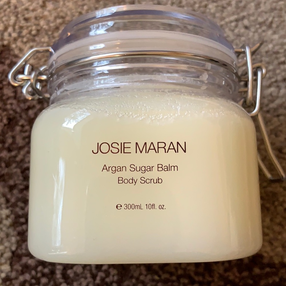 Brand new Josie Maran sugar scrub and lotion